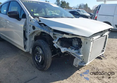 2024 Subaru Impreza Base 5-Door z USA, uszkodzony, nr VIN JF1GUABC3R8344104